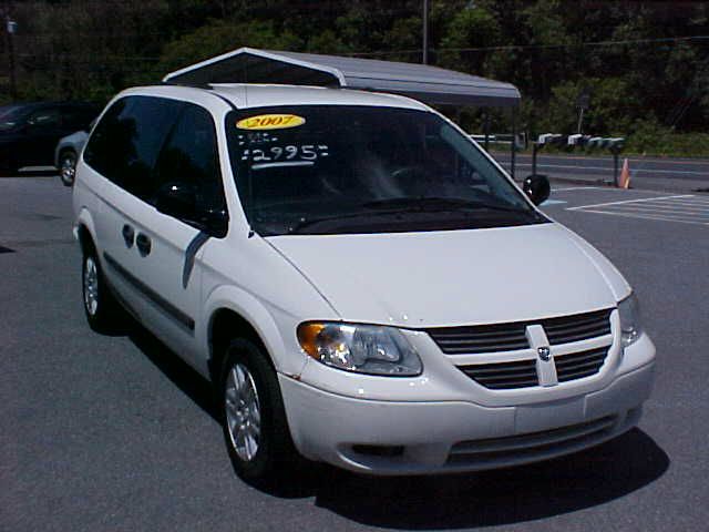 Dodge Grand Caravan 2007 photo 2