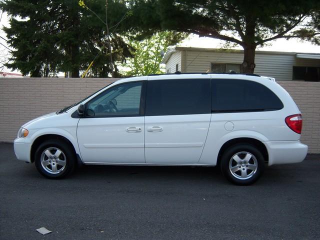 Dodge Grand Caravan 2007 photo 2