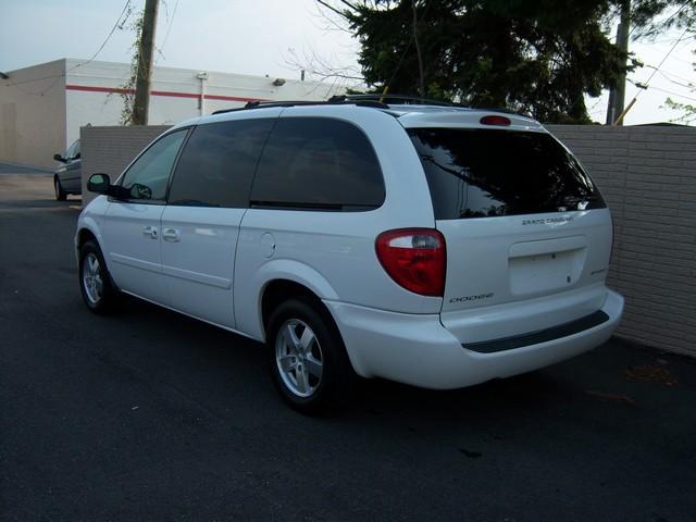 Dodge Grand Caravan 2007 photo 3