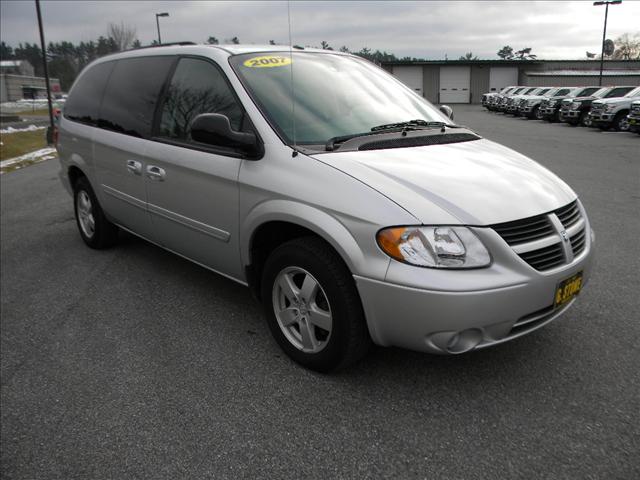 Dodge Grand Caravan 2007 photo 2