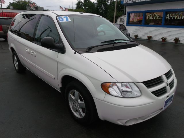 Dodge Grand Caravan 2007 photo 3