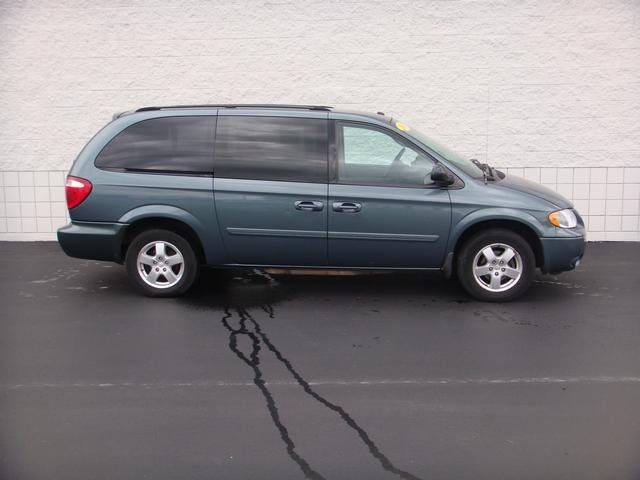 Dodge Grand Caravan 2007 photo 2