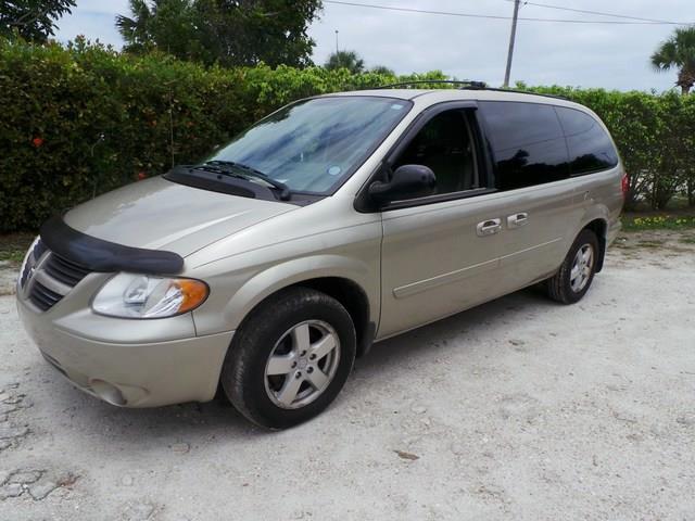 Dodge Grand Caravan 2007 photo 1