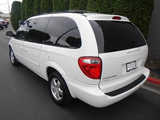 Dodge Grand Caravan 2007 photo 9