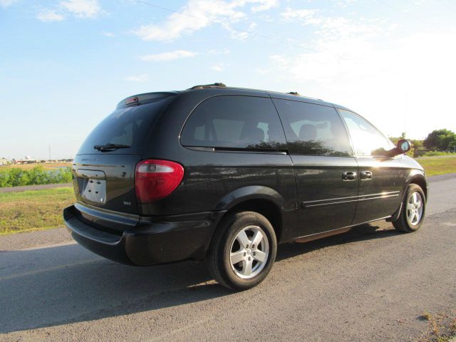 Dodge Grand Caravan 2007 photo 2