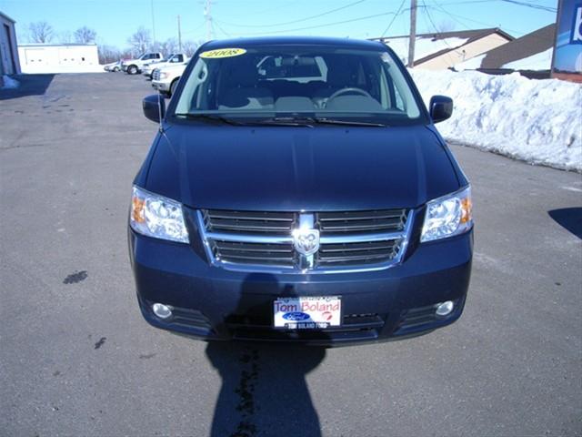 Dodge Grand Caravan 2008 photo 2