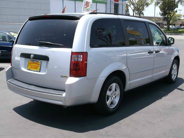 Dodge Grand Caravan 2008 photo 11