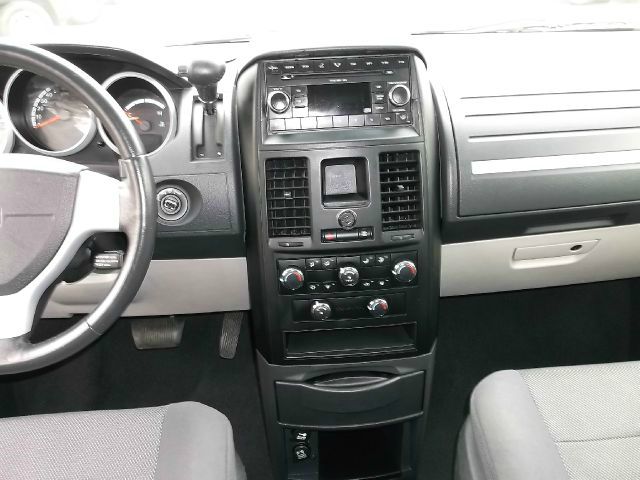 Dodge Grand Caravan 2008 photo 12