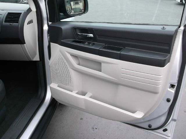 Dodge Grand Caravan 2008 photo 8