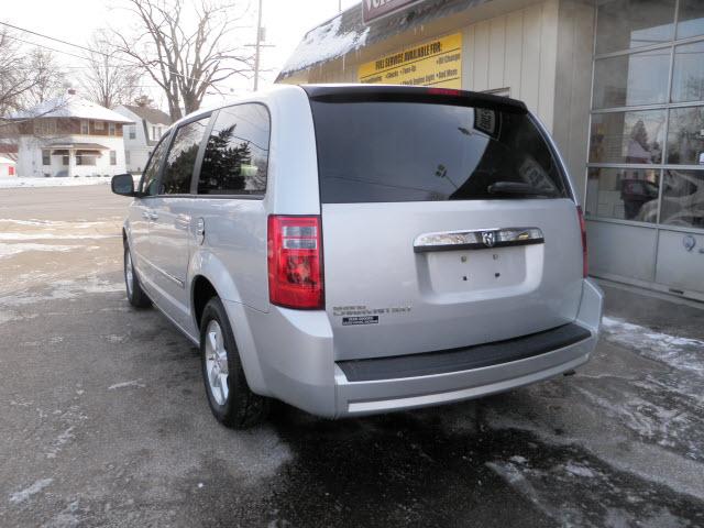 Dodge Grand Caravan 2008 photo 1