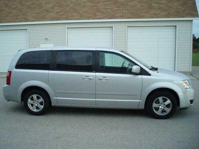 Dodge Grand Caravan 2008 photo 3