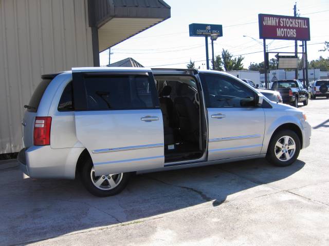 Dodge Grand Caravan 2008 photo 1