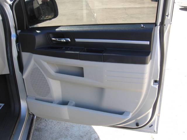 Dodge Grand Caravan 2008 photo 4