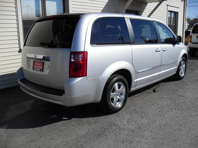 Dodge Grand Caravan 2008 photo 3