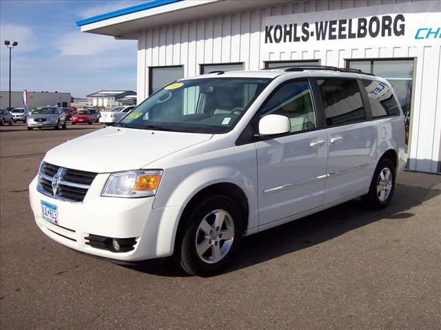 Dodge Grand Caravan 2008 photo 2