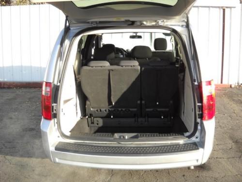 Dodge Grand Caravan 2008 photo 3