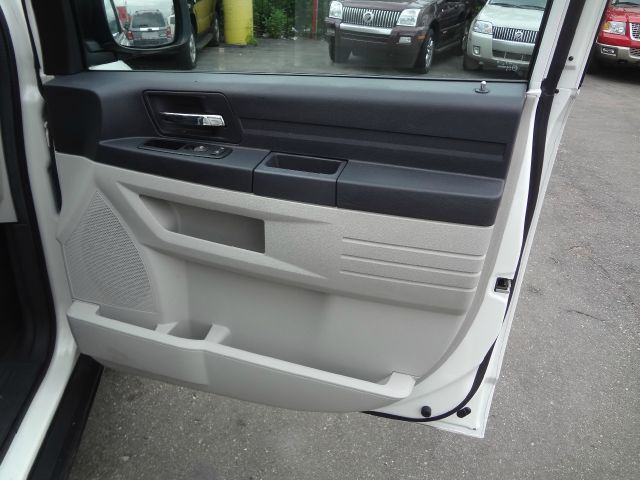 Dodge Grand Caravan 2008 photo 3