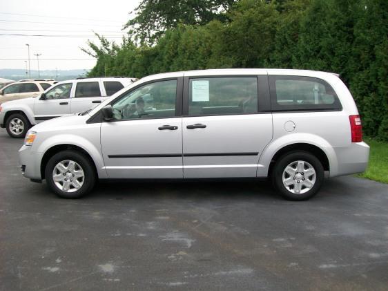 Dodge Grand Caravan 2008 photo 3