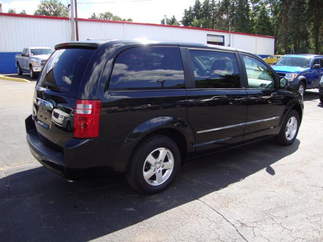 Dodge Grand Caravan 2008 photo 2