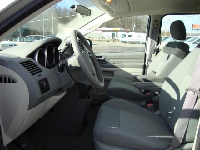 Dodge Grand Caravan 2008 photo 2