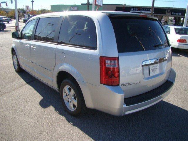 Dodge Grand Caravan 2008 photo 1