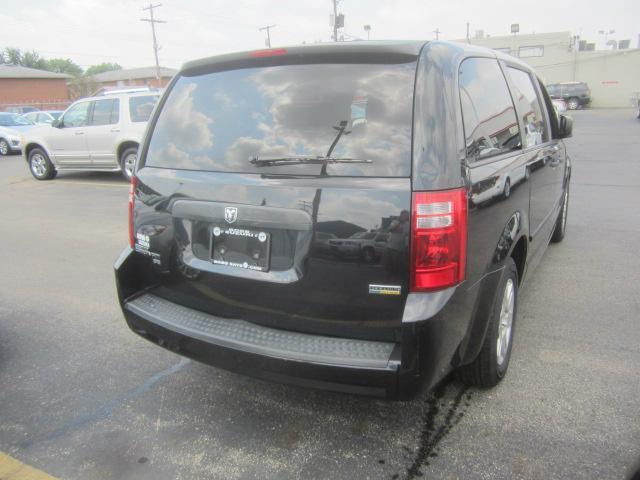 Dodge Grand Caravan 2008 photo 3