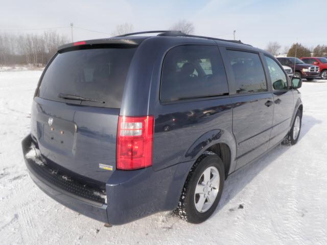 Dodge Grand Caravan 2008 photo 2