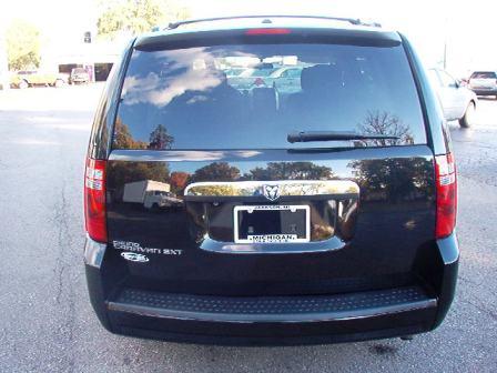 Dodge Grand Caravan 2008 photo 3