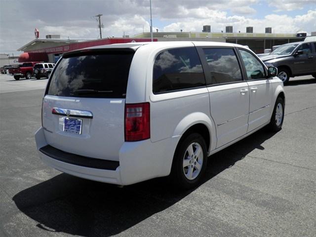 Dodge Grand Caravan 2008 photo 4