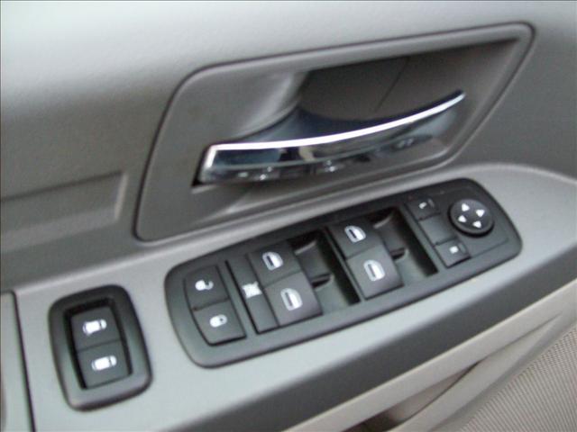 Dodge Grand Caravan 2008 photo 3