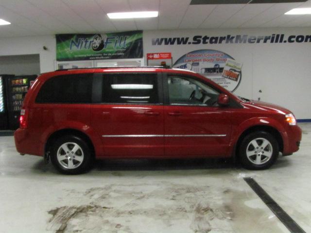 Dodge Grand Caravan 2008 photo 1