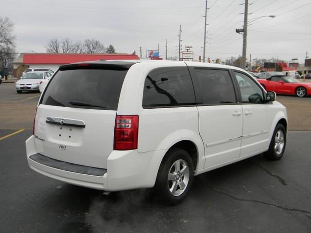 Dodge Grand Caravan 2008 photo 4