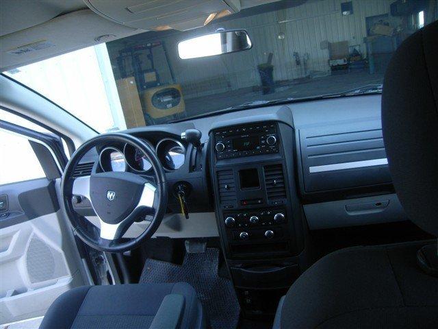 Dodge Grand Caravan 2008 photo 3