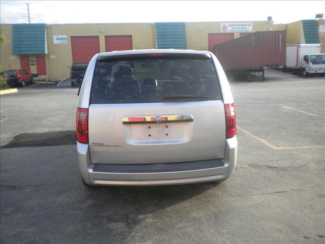 Dodge Grand Caravan 2008 photo 2