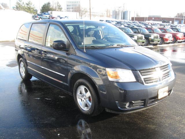 Dodge Grand Caravan 2008 photo 2