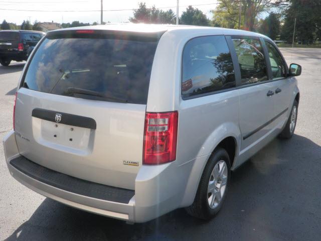 Dodge Grand Caravan 2008 photo 1