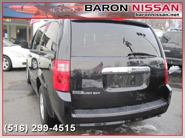 Dodge Grand Caravan 2008 photo 2