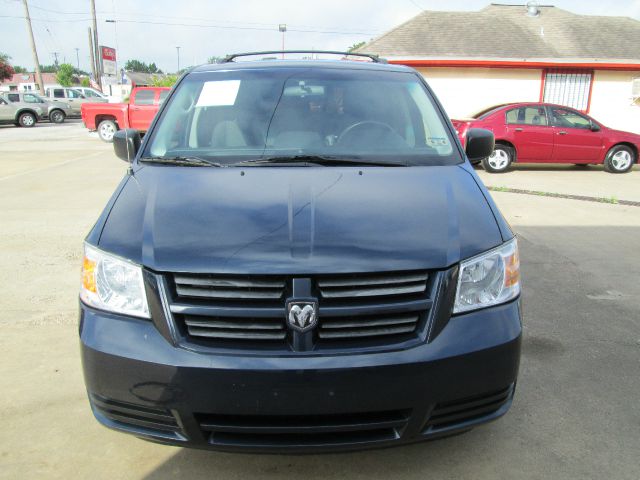 Dodge Grand Caravan 2008 photo 2