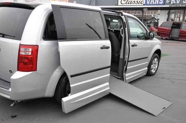 Dodge Grand Caravan SE MiniVan