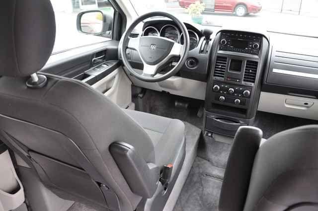 Dodge Grand Caravan 2008 photo 4