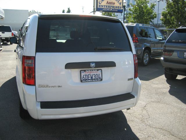 Dodge Grand Caravan 2008 photo 1