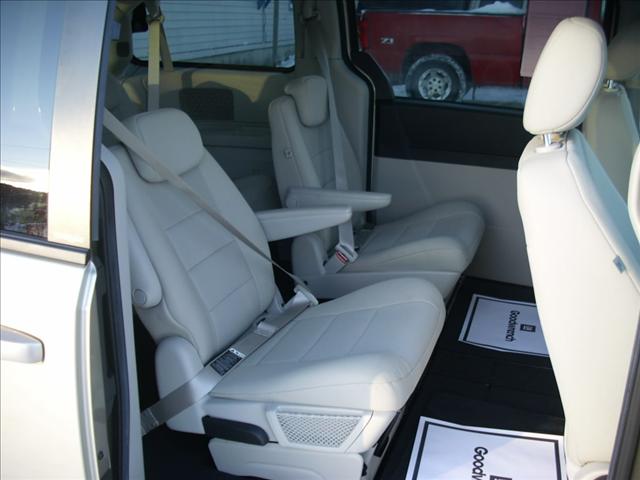 Dodge Grand Caravan 2008 photo 3