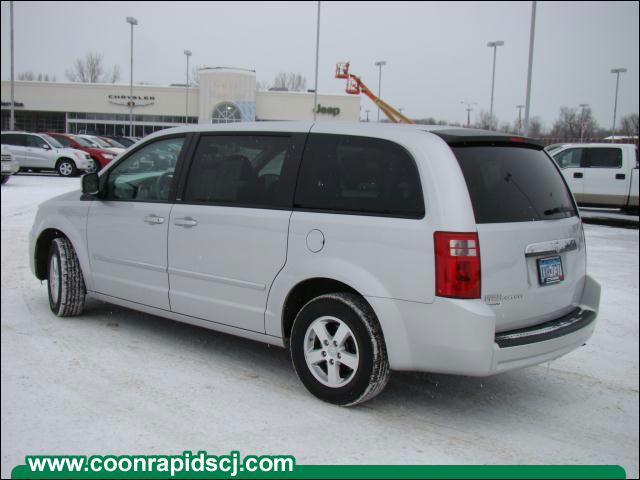 Dodge Grand Caravan 2008 photo 2