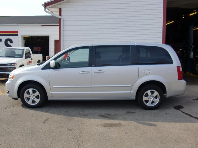 Dodge Grand Caravan 2008 photo 1