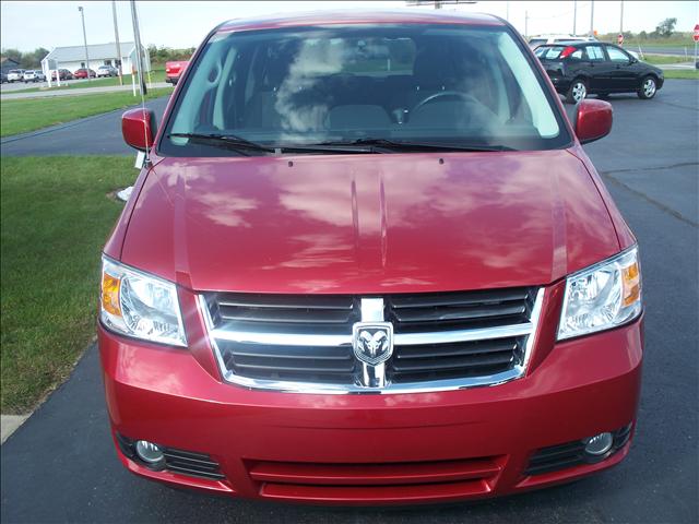 Dodge Grand Caravan 2008 photo 1