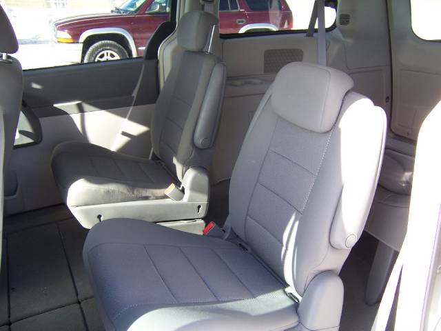 Dodge Grand Caravan 2008 photo 2