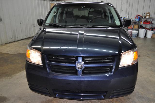 Dodge Grand Caravan 2008 photo 2