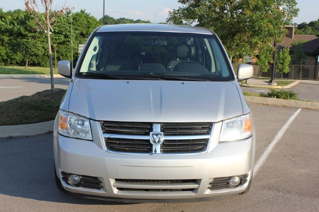 Dodge Grand Caravan 2008 photo 1