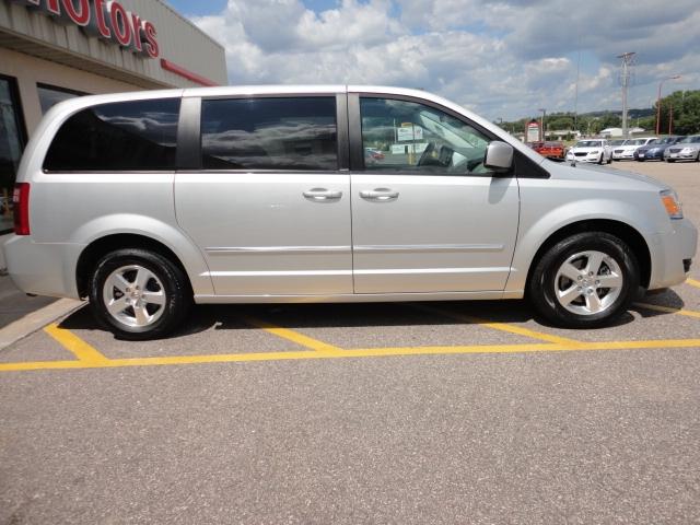 Dodge Grand Caravan S MiniVan