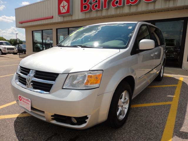 Dodge Grand Caravan 2008 photo 3